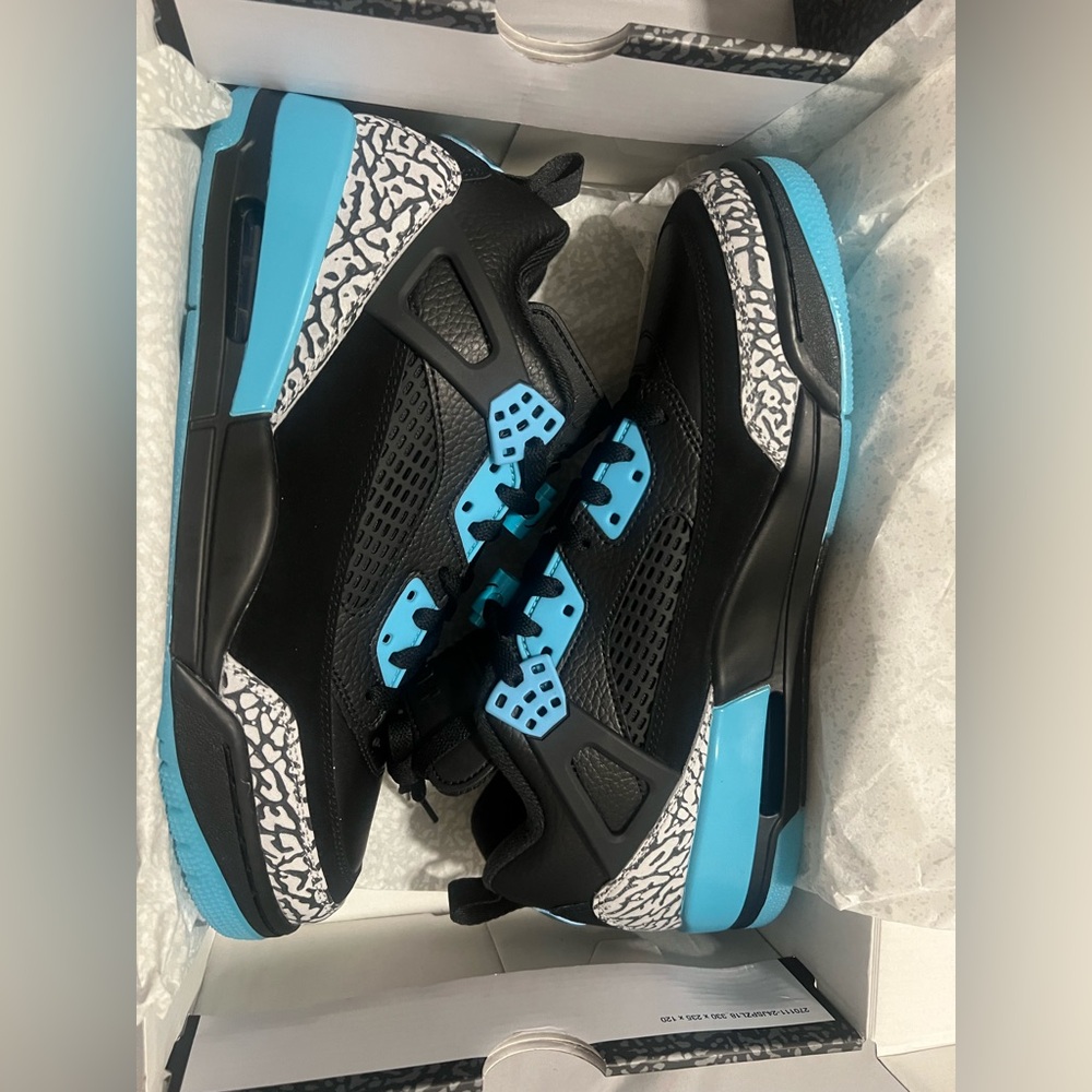 Jordan Spizike Low- men’s 10.5